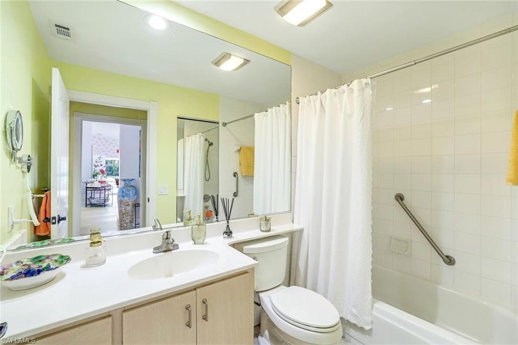3128 Andorra Ct, Naples, FL 34109-21