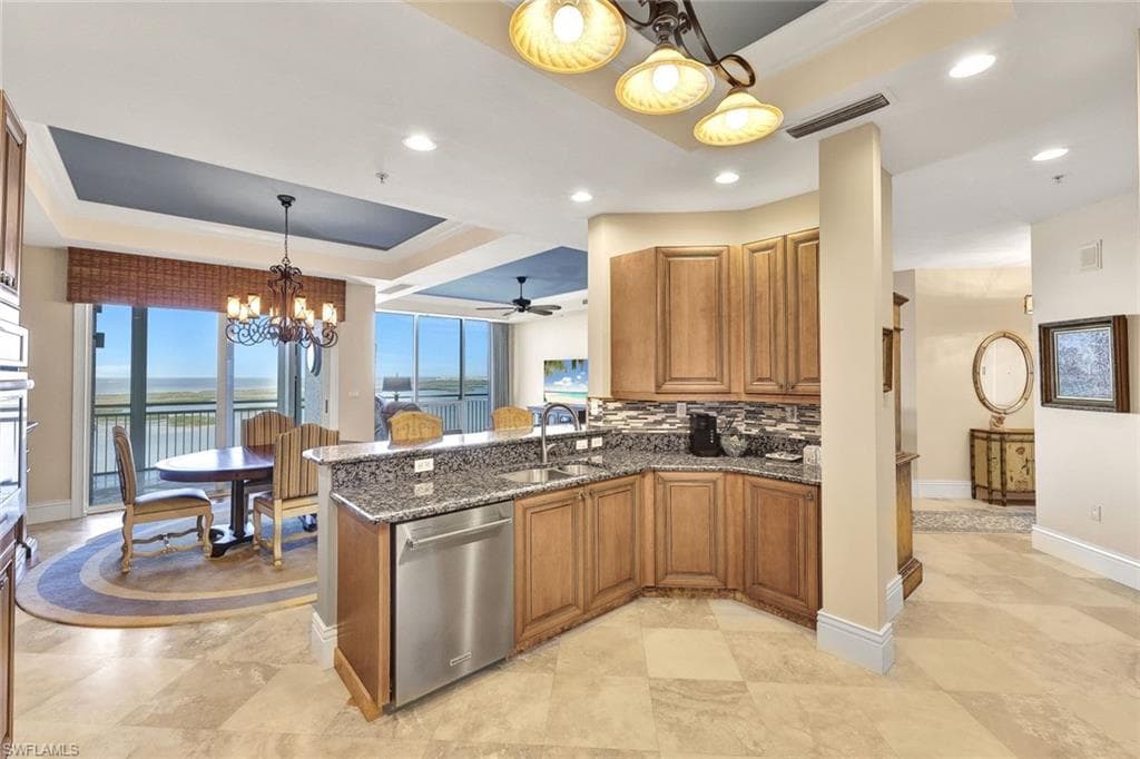 4951 Bonita Bay Blvd Ph302, Bonita Springs, FL 34134-11