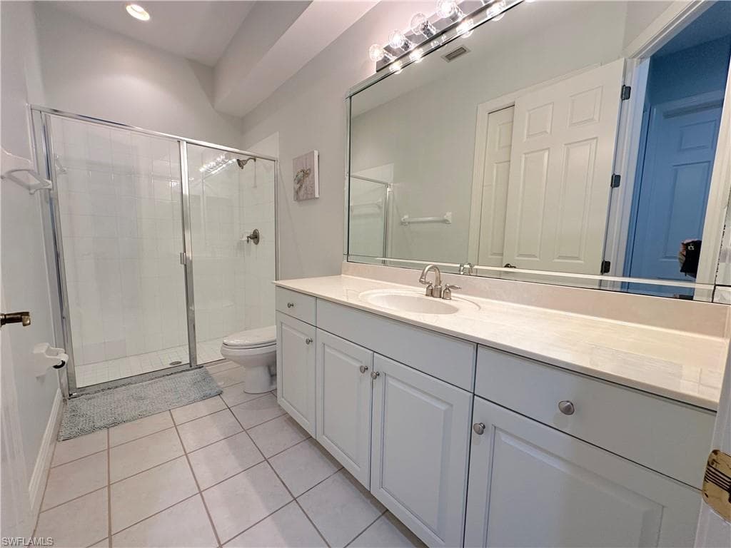 516 Eagle Creek Dr, Naples, FL 34113-12