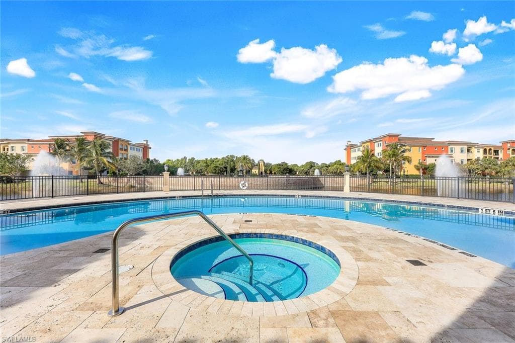 21530 Strada Nuova Cir 305, Estero, FL 33928-4