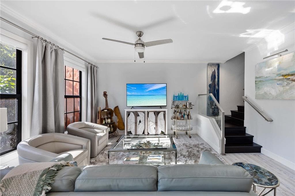 9111 Capistrano St S 8302, Naples, FL 34113-1
