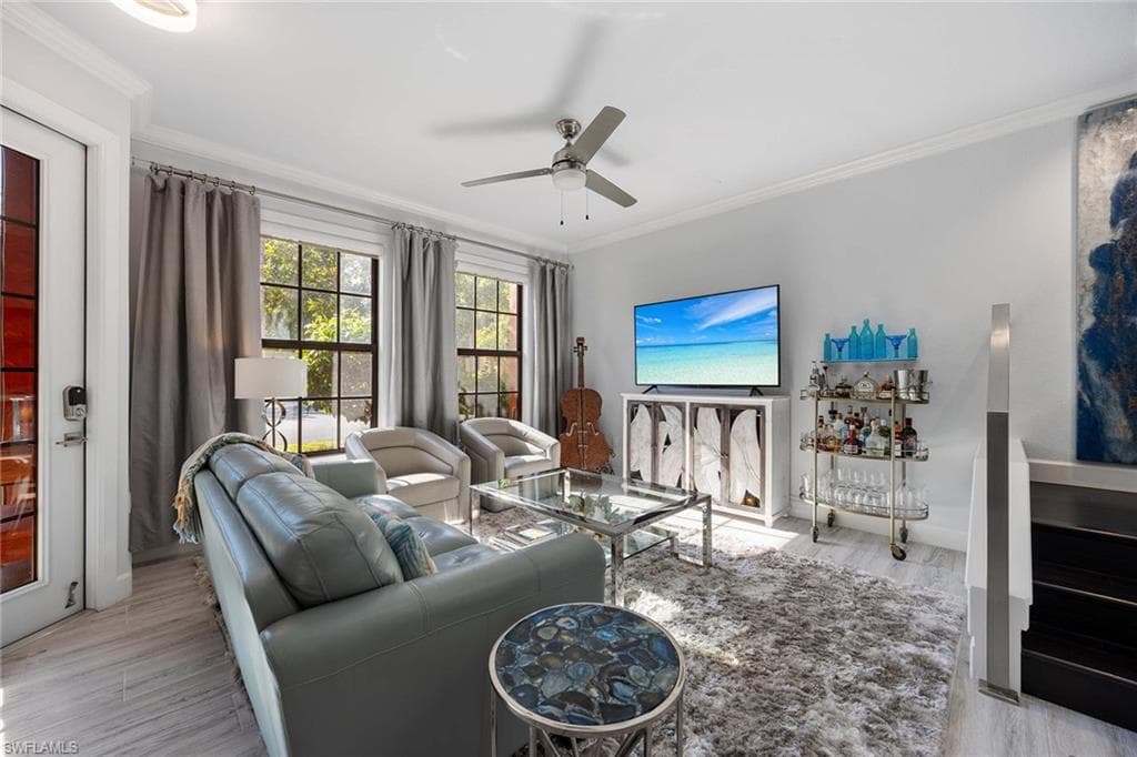 9111 Capistrano St S 8302, Naples, FL 34113-7