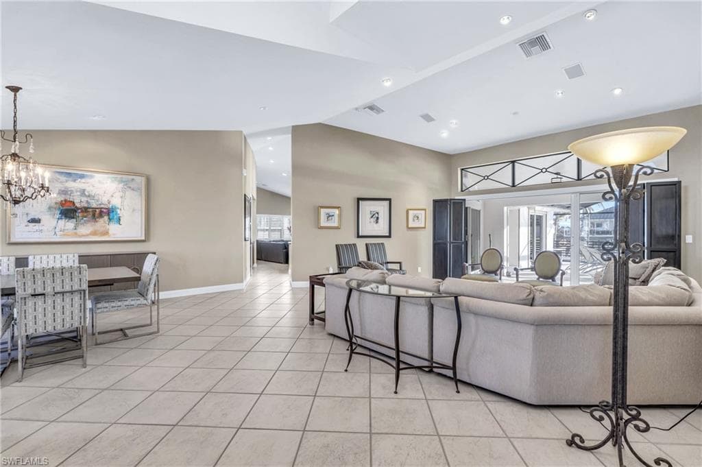 404 Bayside Ave, Naples, FL 34108-13