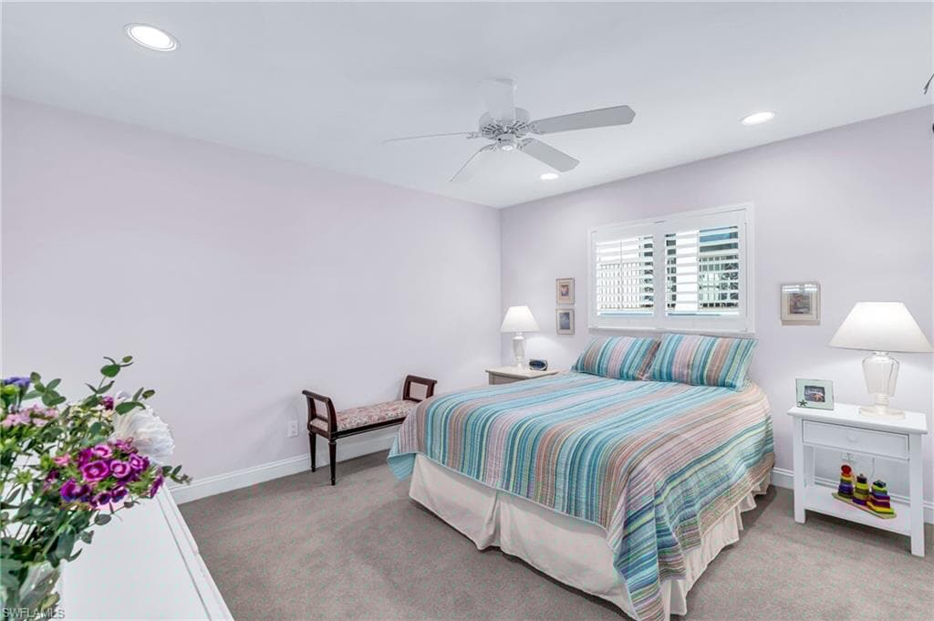 404 Bayside Ave, Naples, FL 34108-29