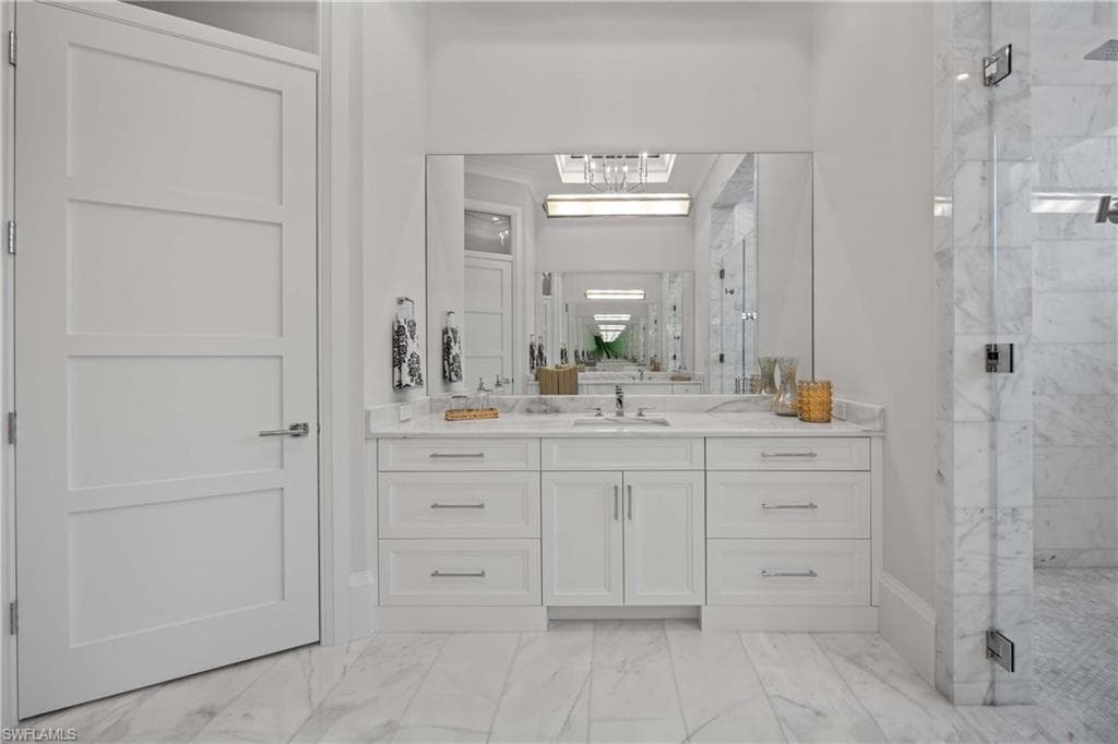 696 Fountainhead Ln, Naples, FL 34103-22