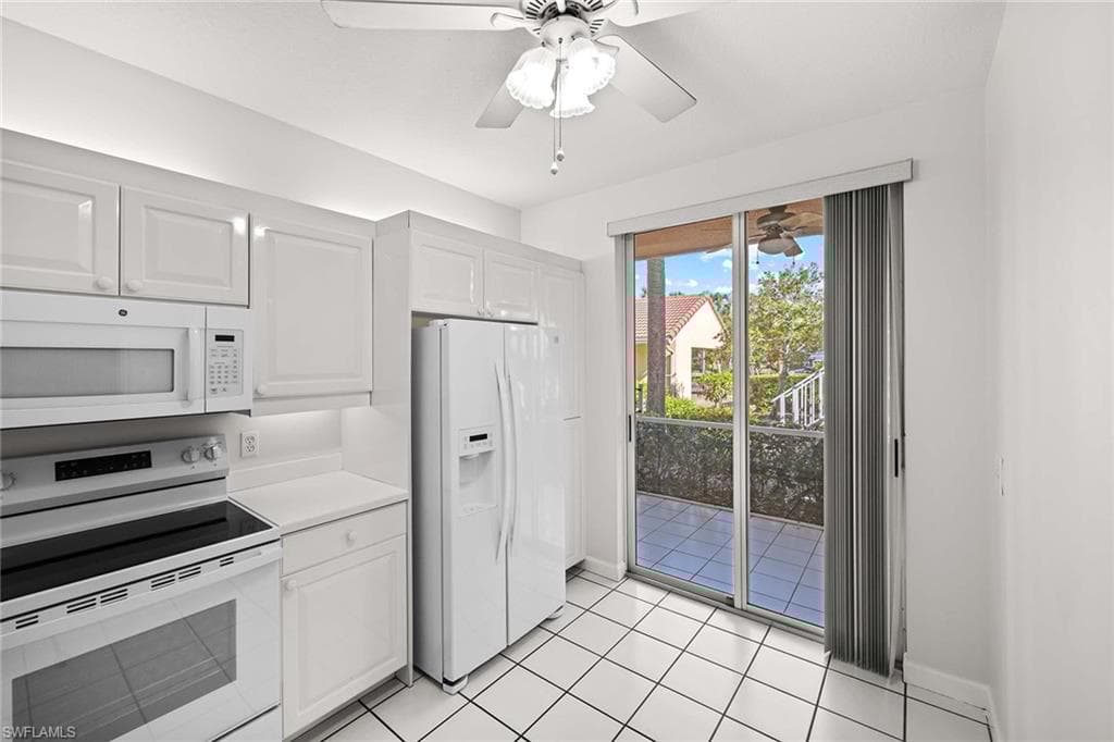 1625 Windy Pines Dr 5, Naples, FL 34112-13
