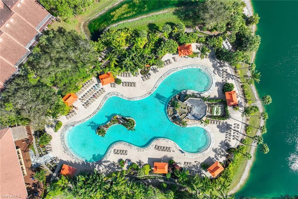 1625 Windy Pines Dr 5, Naples, FL 34112-14