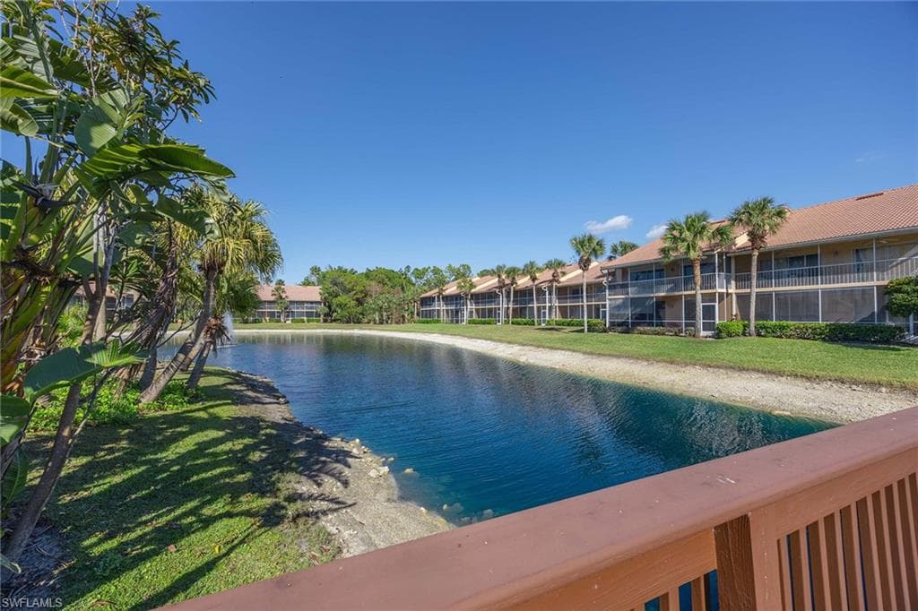 1625 Windy Pines Dr 5, Naples, FL 34112-29