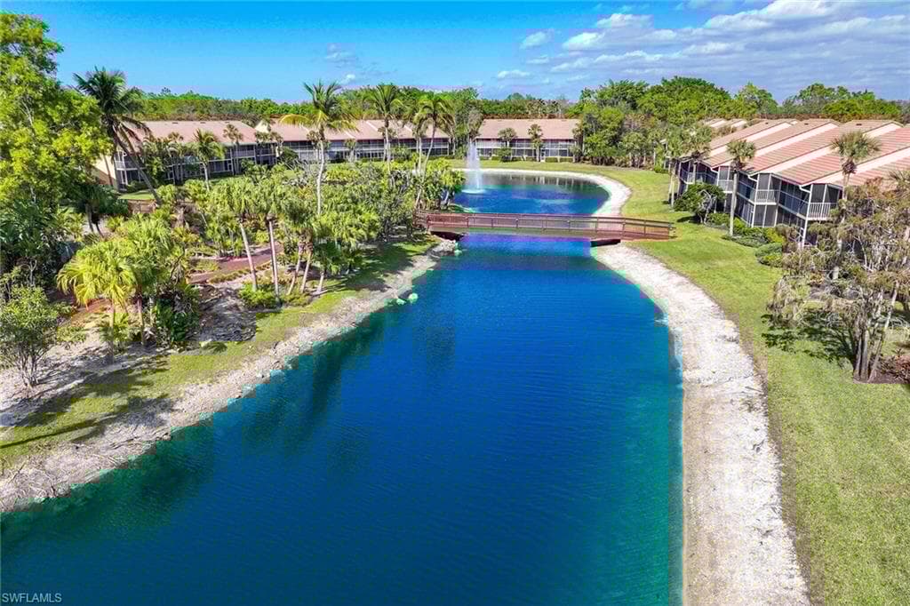 1625 Windy Pines Dr 5, Naples, FL 34112-34