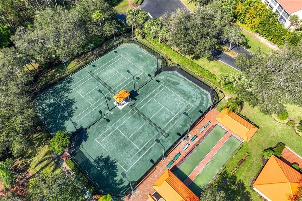 1625 Windy Pines Dr 5, Naples, FL 34112-37