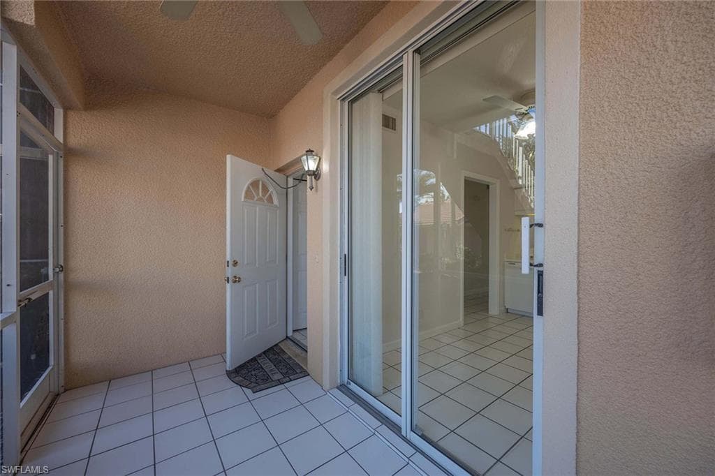 1625 Windy Pines Dr 5, Naples, FL 34112-6