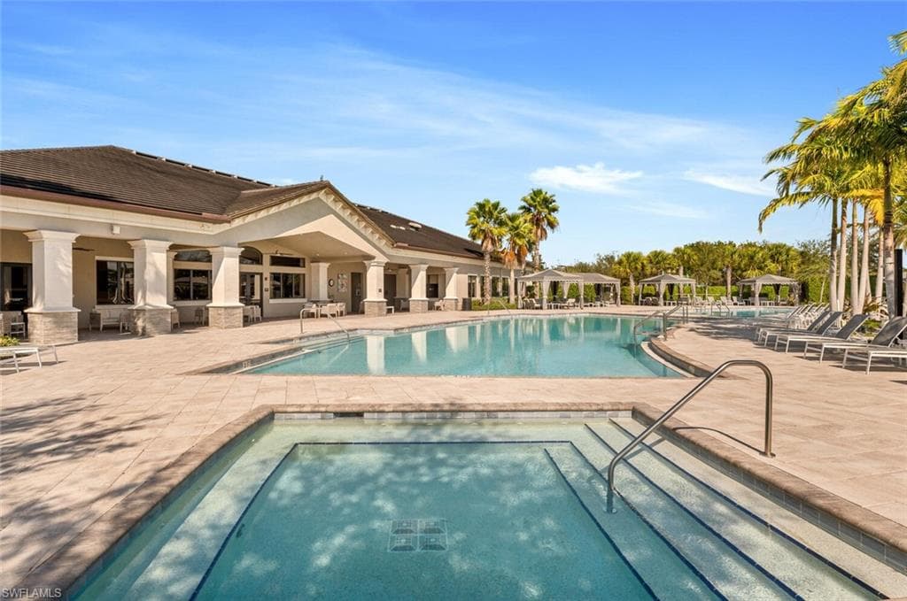 4063 Aspen Chase Dr, Naples, FL 34119-25