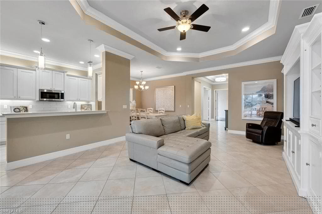 4063 Aspen Chase Dr, Naples, FL 34119-7