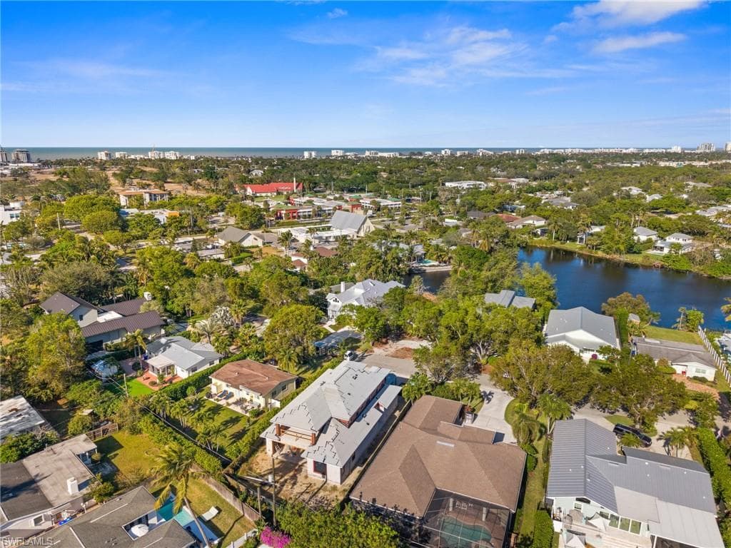 1120 10th Ave N, Naples, FL 34102-15
