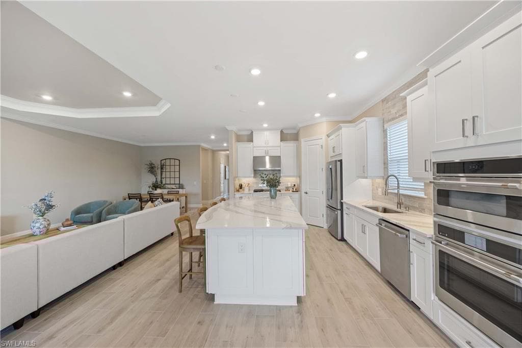 15140 Pescara St, Naples, FL 34114-10