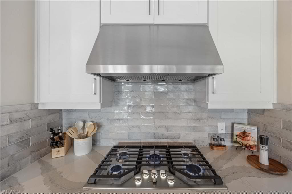 15140 Pescara St, Naples, FL 34114-13