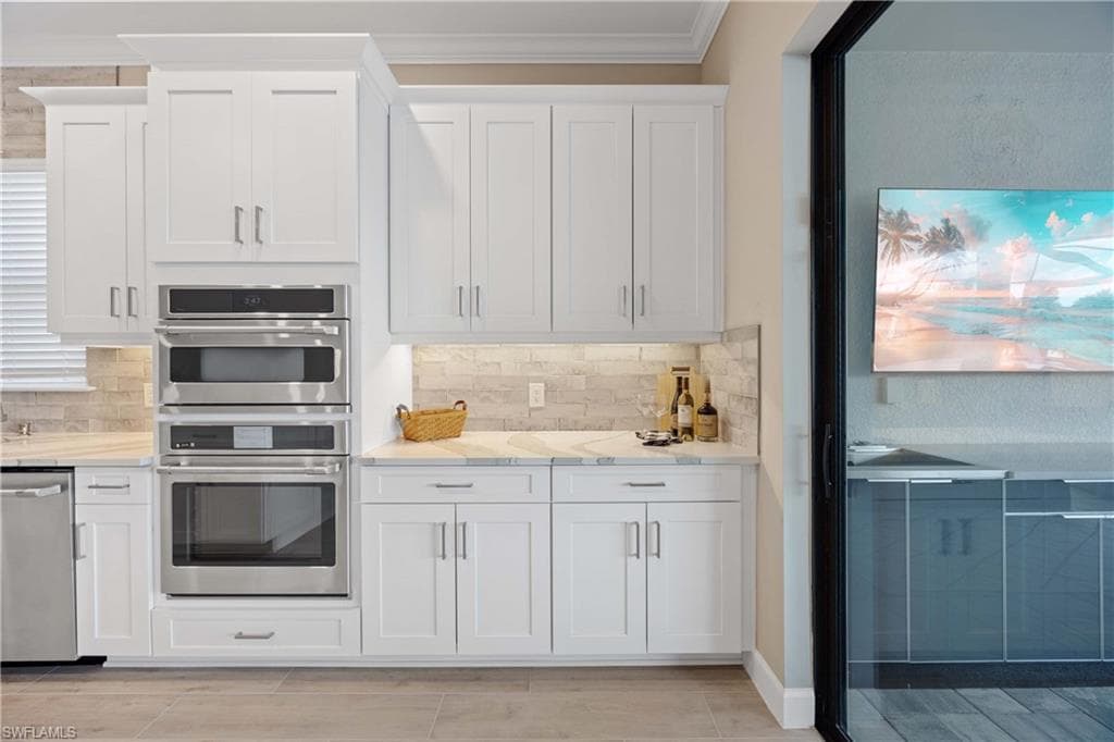 15140 Pescara St, Naples, FL 34114-17