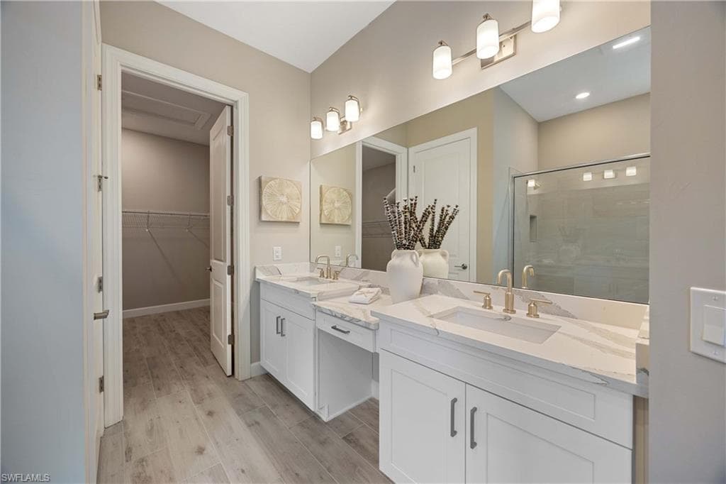 15140 Pescara St, Naples, FL 34114-19