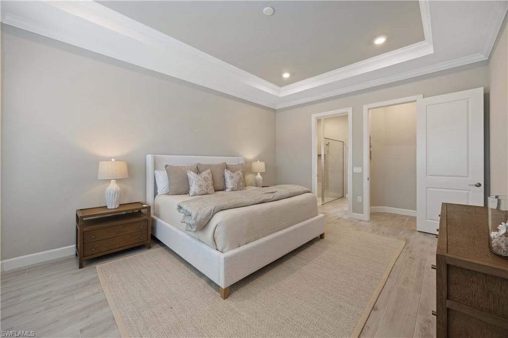 15140 Pescara St, Naples, FL 34114-3