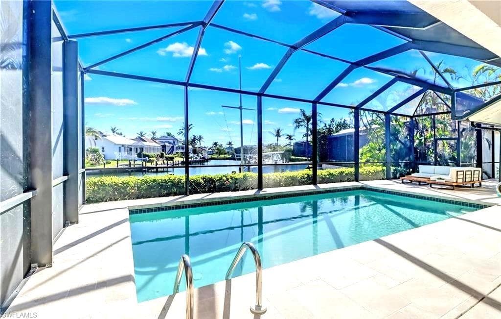350 Henderson Ct, Marco Island, FL 34145-13