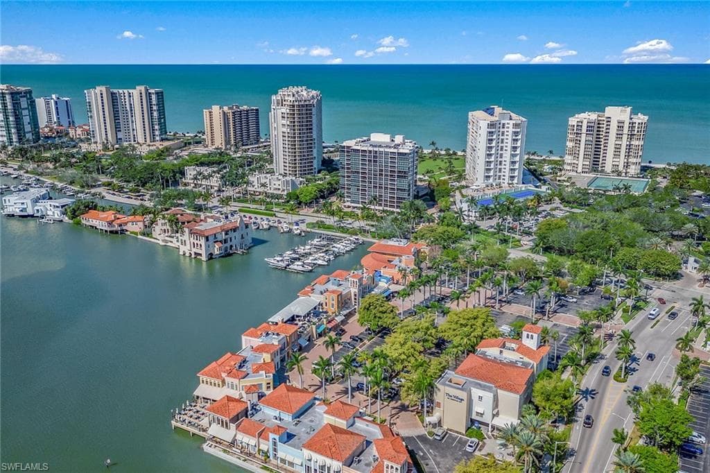 4031 Gulf Shore Blvd N 22, Naples, FL 34103-44