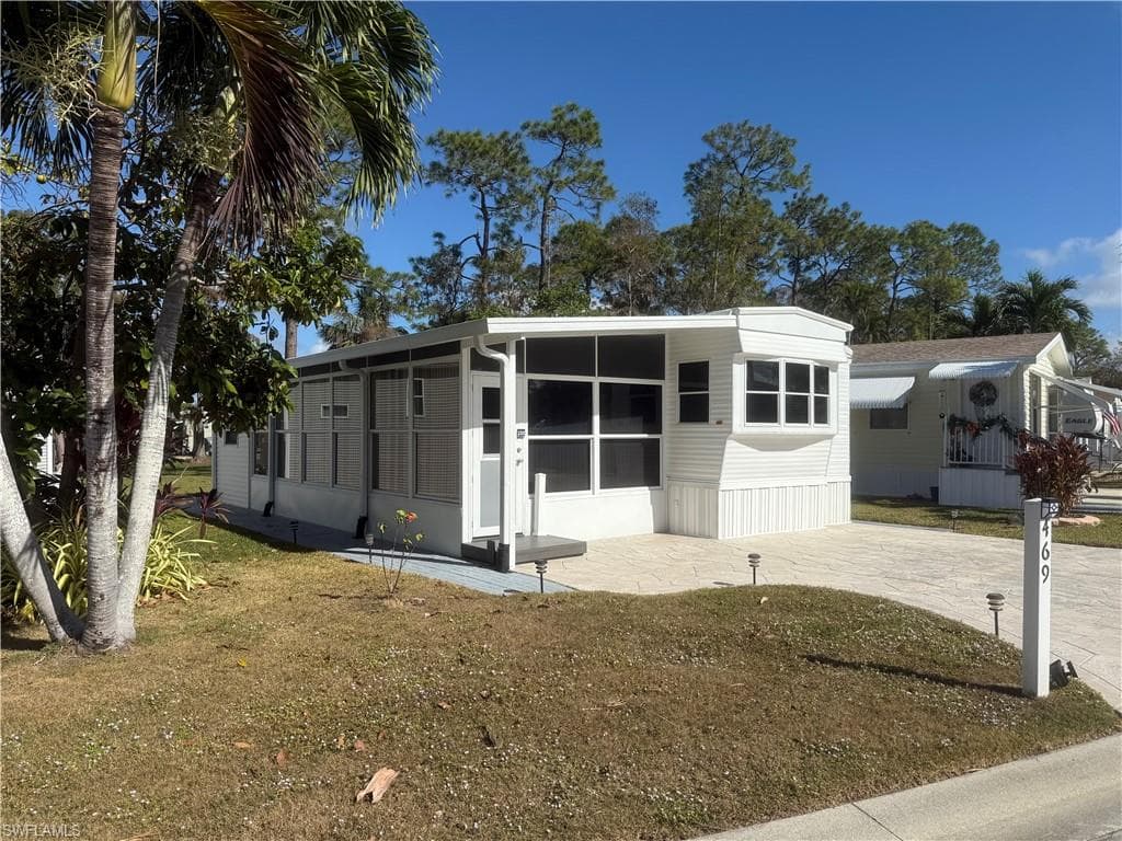 469 Vanda Sanctuary, Naples, FL 34114-14