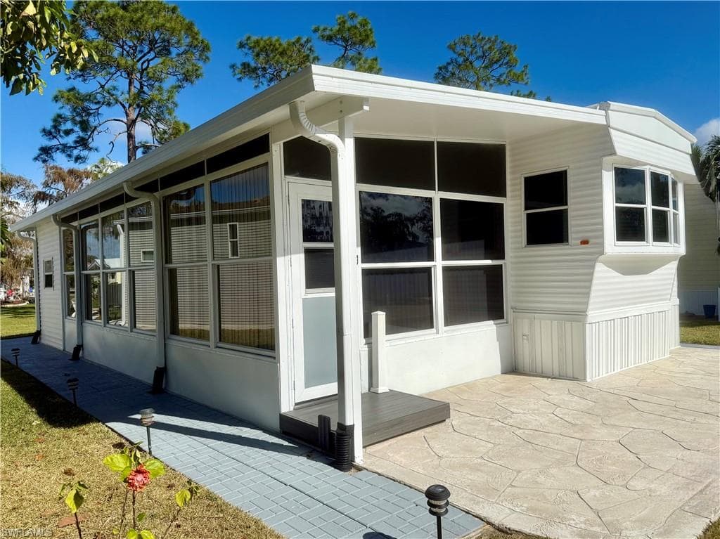 469 Vanda Sanctuary, Naples, FL 34114-15