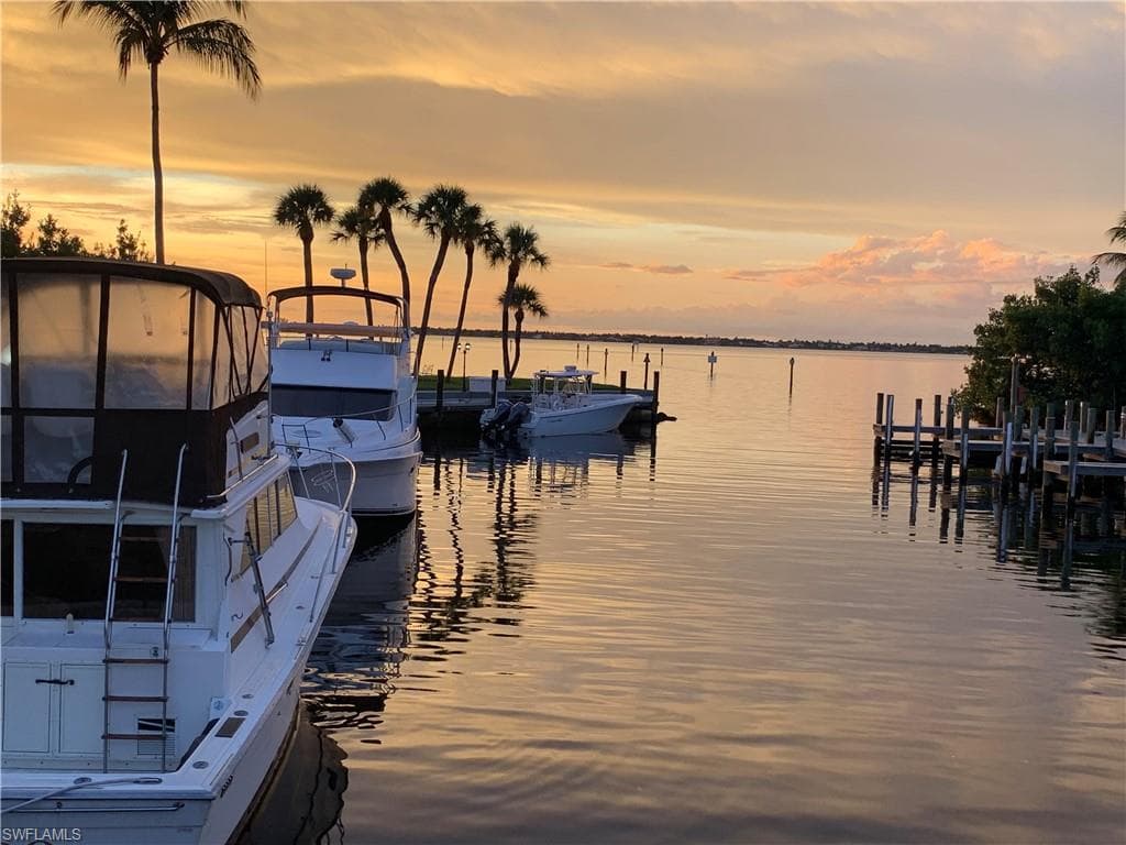 14650 Laguna Dr, Fort Myers, FL 33908-50