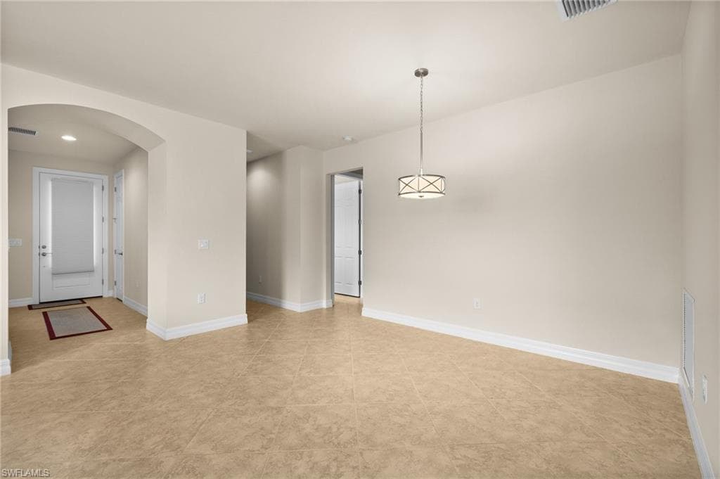 14650 Laguna Dr, Fort Myers, FL 33908-6