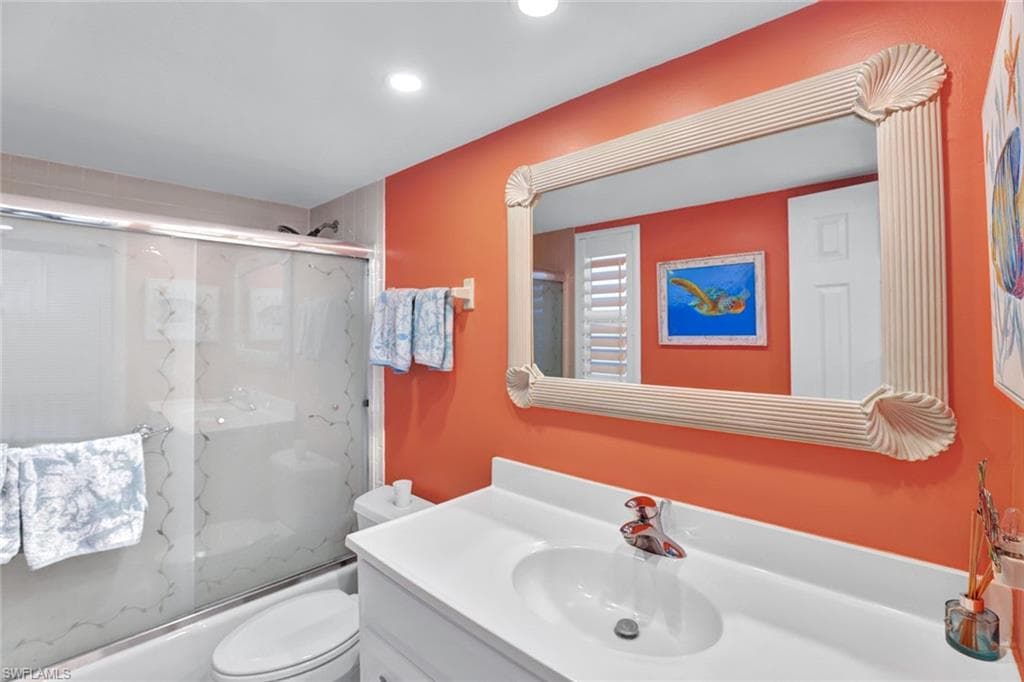 541 Teryl Rd 3, Naples, FL 34112-16