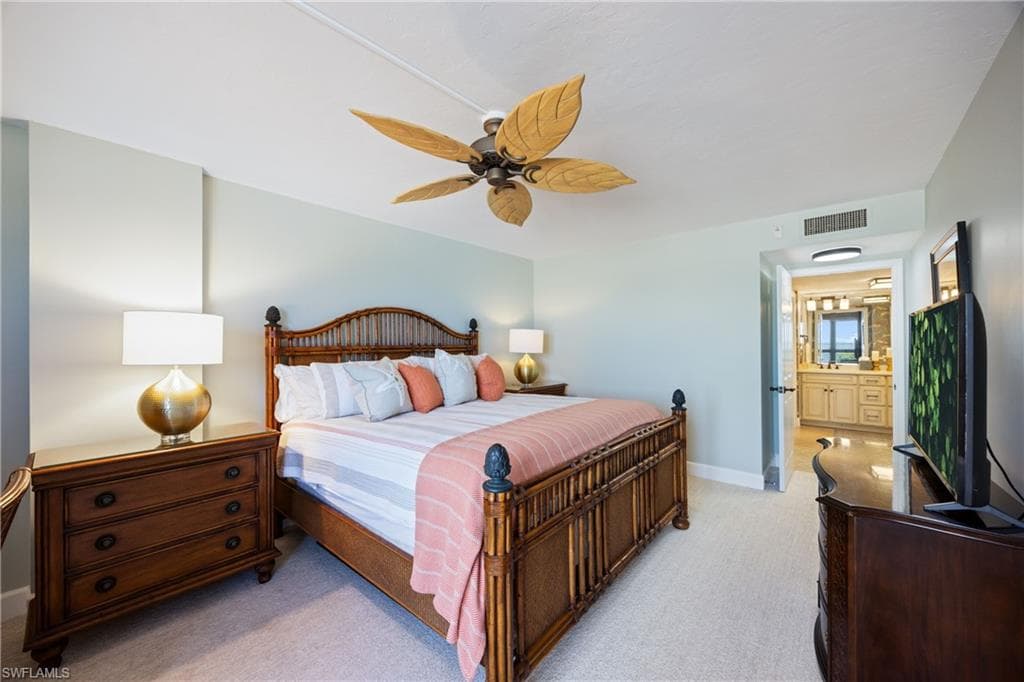 3215 Gulf Shore Blvd N 206n, Naples, FL 34103-13