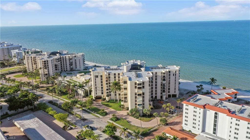 3215 Gulf Shore Blvd N 206n, Naples, FL 34103-29