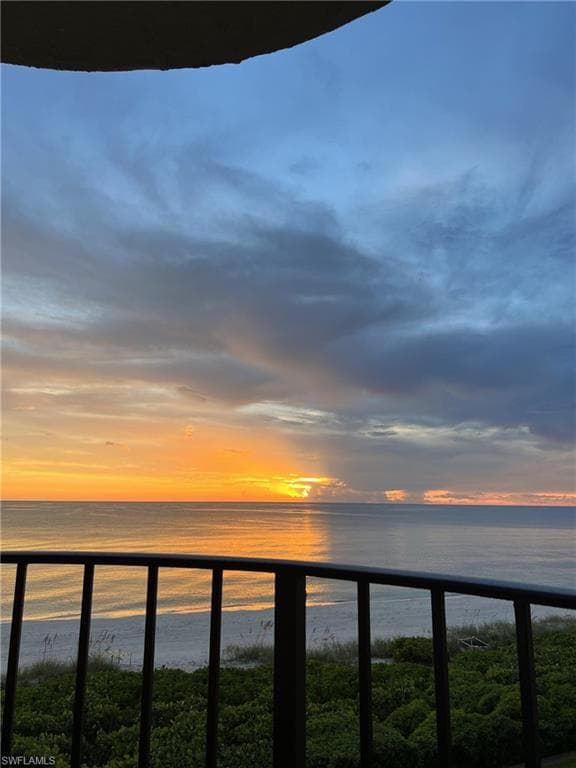 3215 Gulf Shore Blvd N 206n, Naples, FL 34103-5