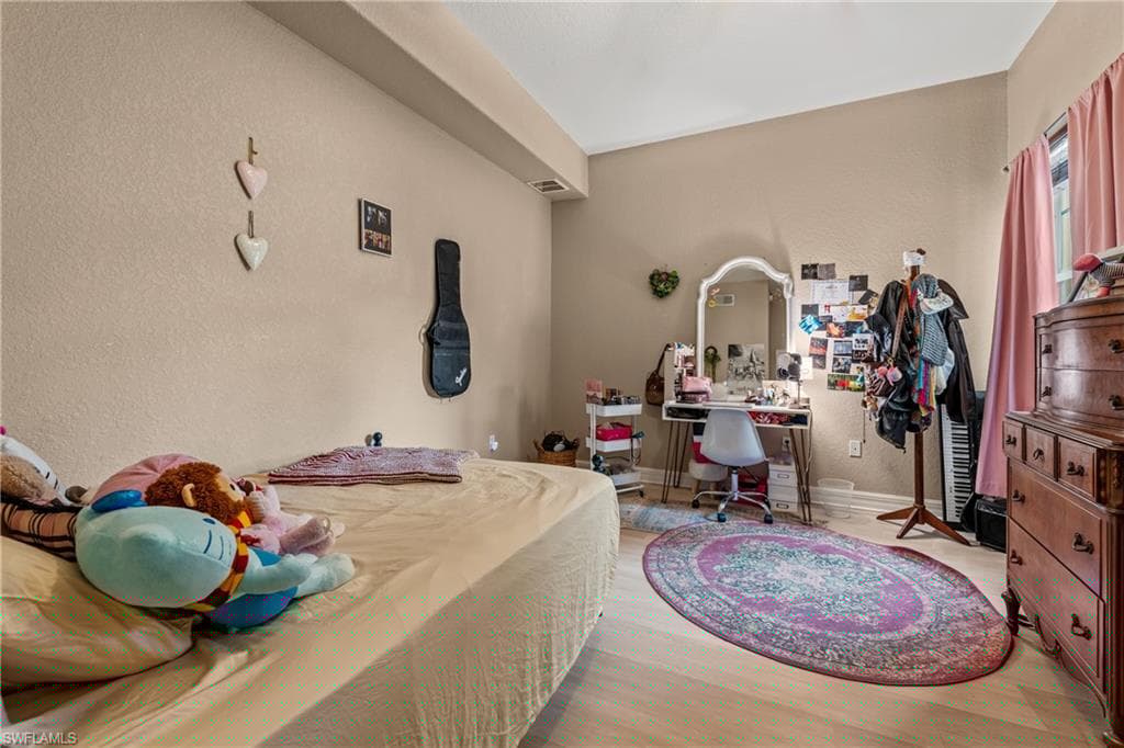 6040 Jonathans Bay Cir 401, Fort Myers, FL 33908-27