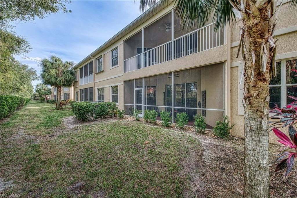 6040 Jonathans Bay Cir 401, Fort Myers, FL 33908-34