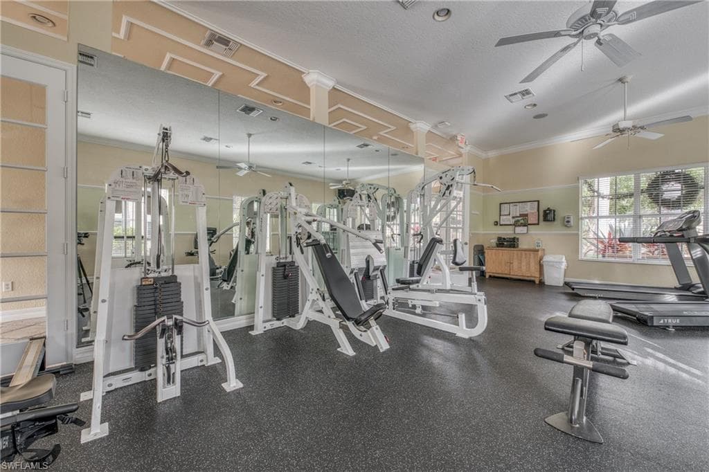 6040 Jonathans Bay Cir 401, Fort Myers, FL 33908-43