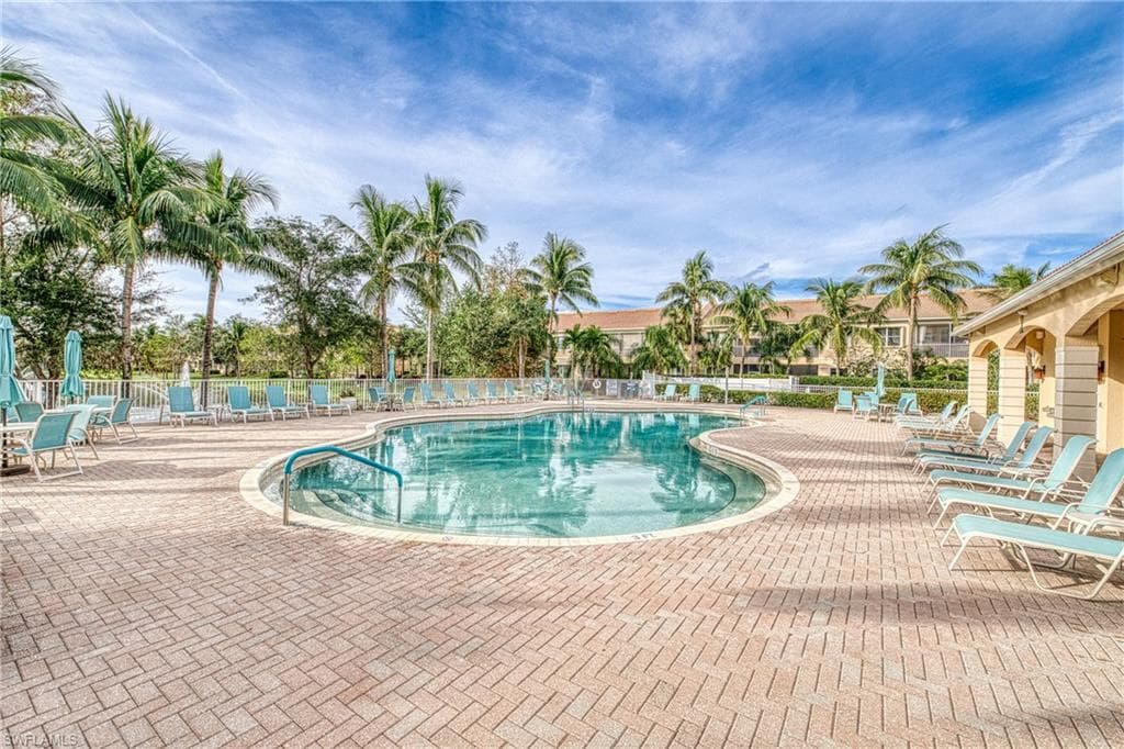 6040 Jonathans Bay Cir 401, Fort Myers, FL 33908-44