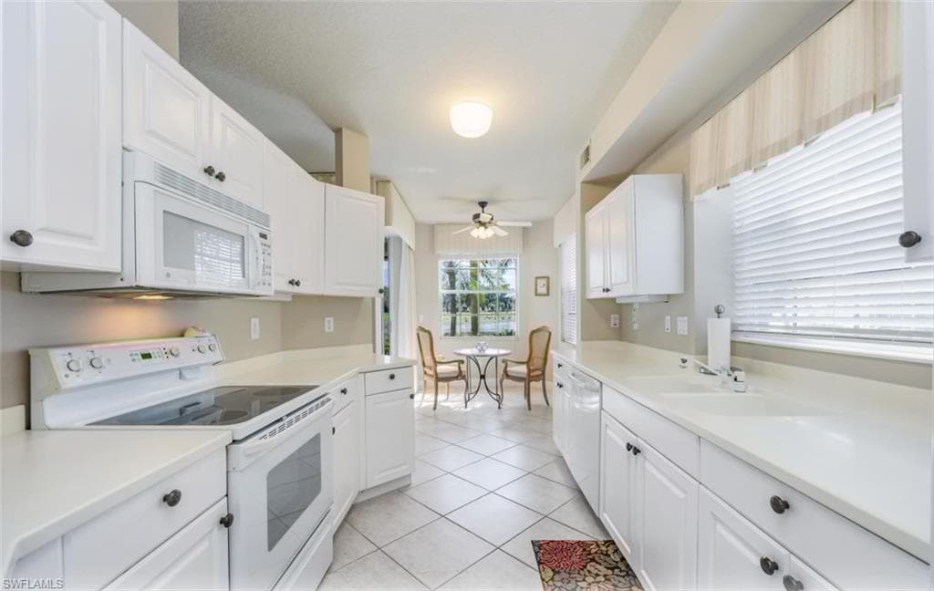 610 Laguna Royale Blvd 1002, Naples, FL 34119-9