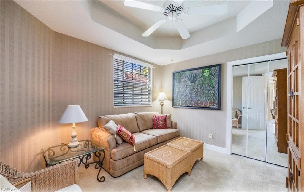 610 Laguna Royale Blvd 1002, Naples, FL 34119-14