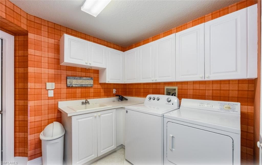 610 Laguna Royale Blvd 1002, Naples, FL 34119-21