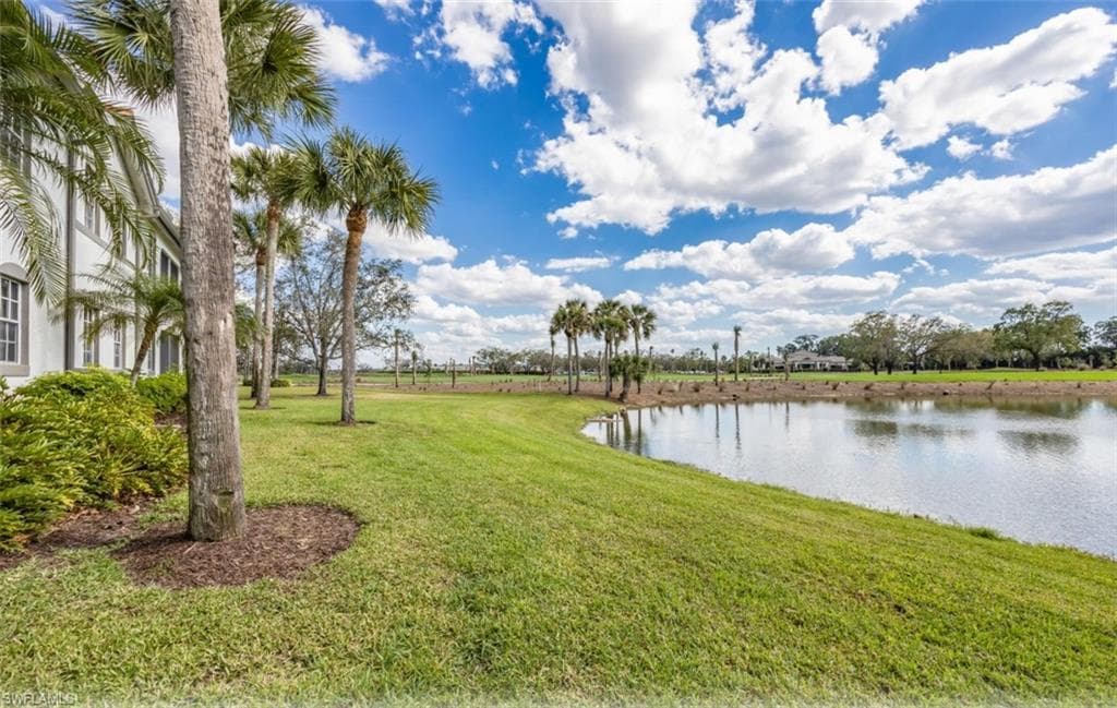 610 Laguna Royale Blvd 1002, Naples, FL 34119-27
