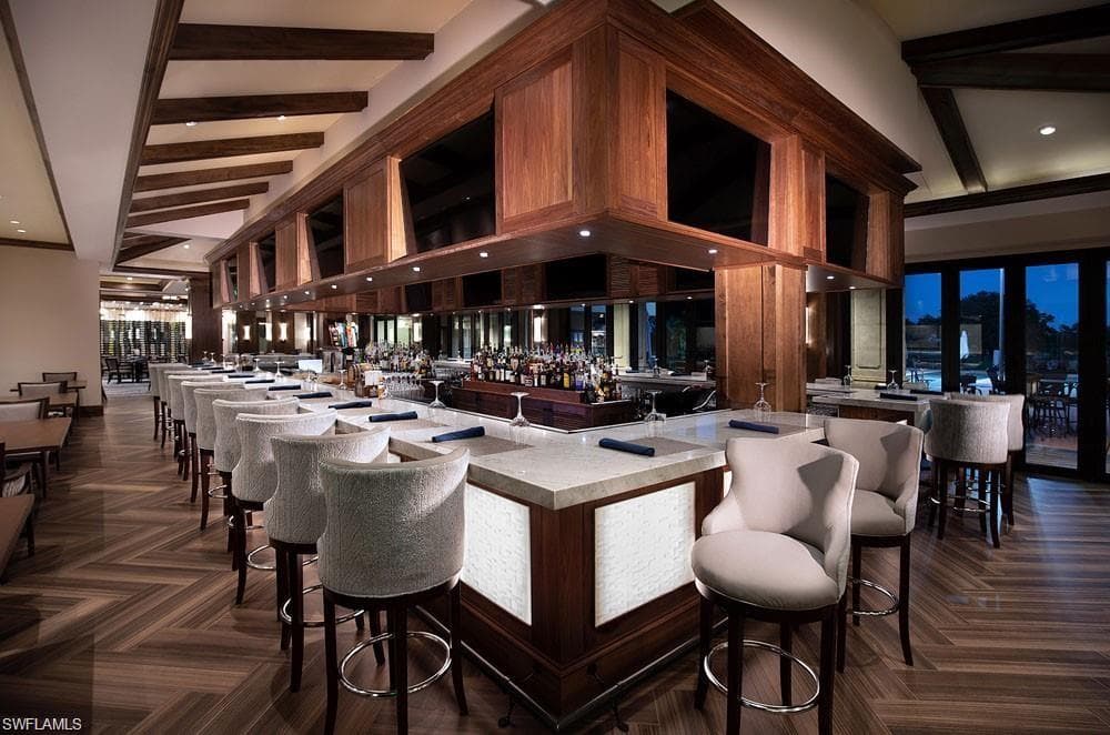 610 Laguna Royale Blvd 1002, Naples, FL 34119-33