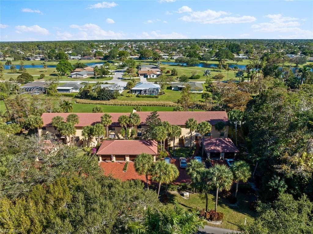 198 Albi Rd 4, Naples, FL 34112-32