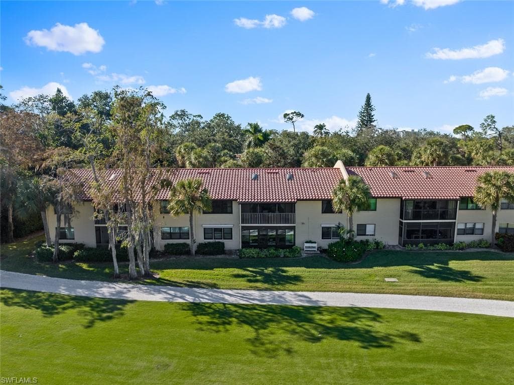 198 Albi Rd 4, Naples, FL 34112-33