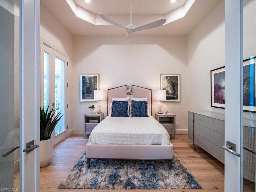 1264 Via Portofino, Naples, FL 34108-17