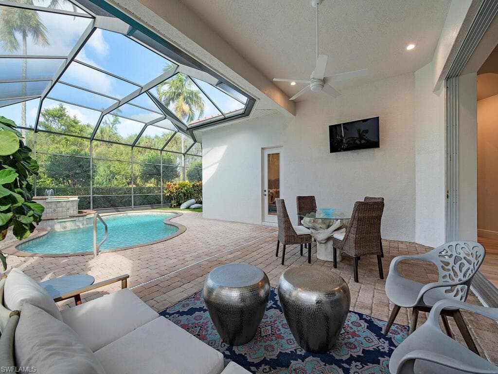 1264 Via Portofino, Naples, FL 34108-22