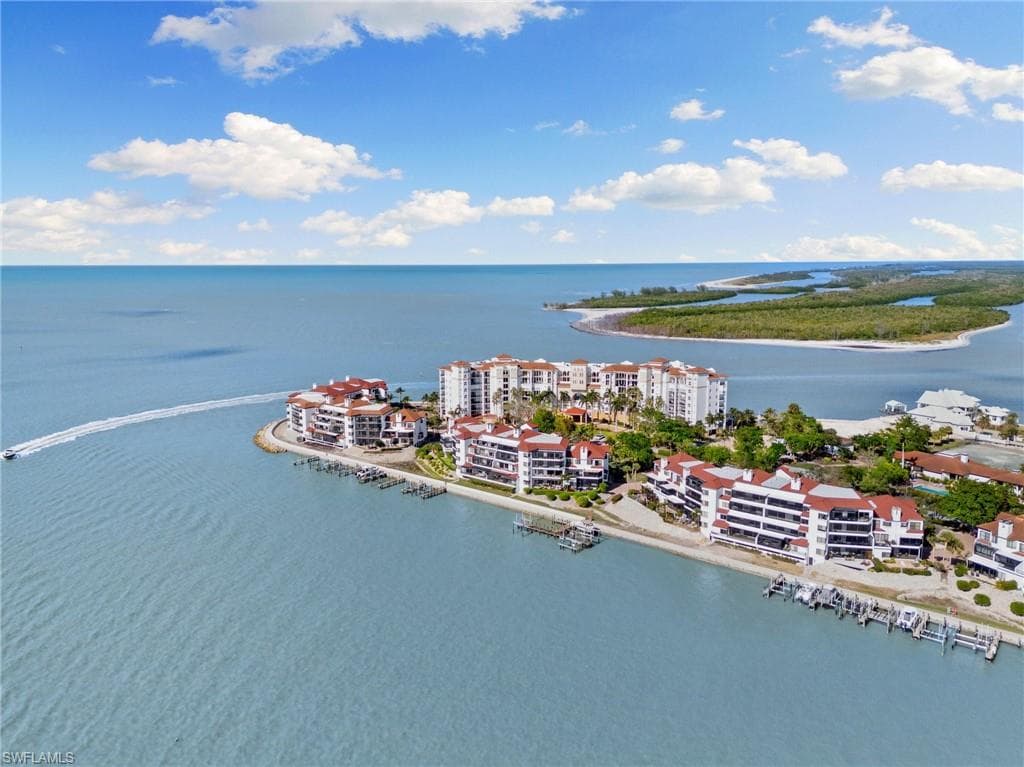 406 La Peninsula Blvd 406, Naples, FL 34113-1