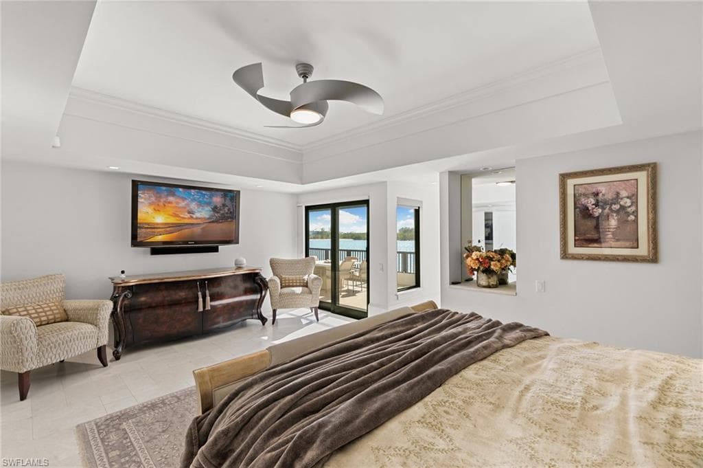 406 La Peninsula Blvd 406, Naples, FL 34113-21