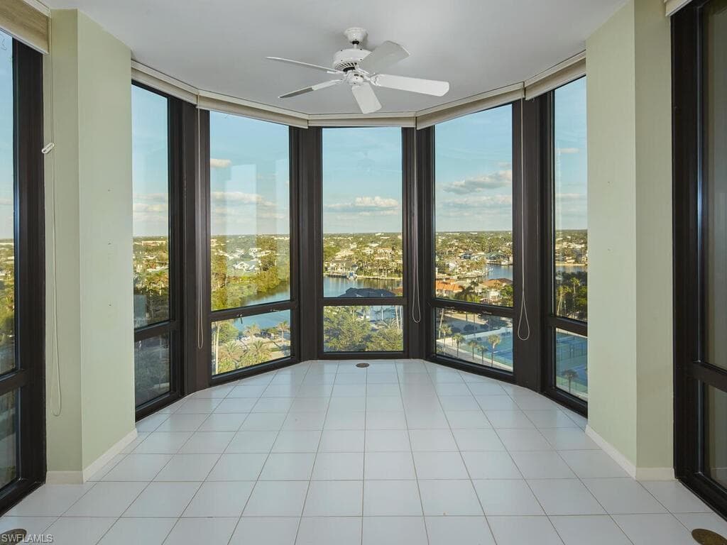 4951 Gulf Shore Blvd N 901, Naples, FL 34103-5
