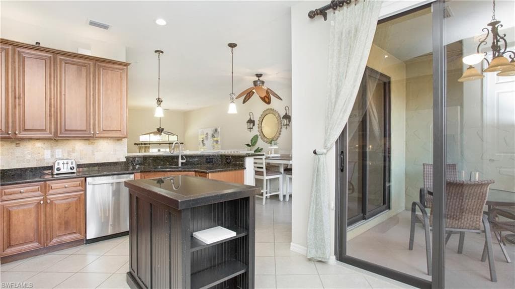 8992 Cambria Cir 1602, Naples, FL 34113-15